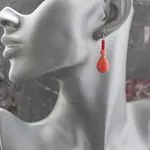 Элегантные серьги из коралла