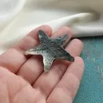 Брошь в виде звезды