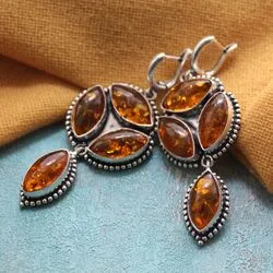 Крупные серьги из янтаря и серебра