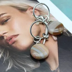 Серьги из агата ботсвана