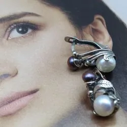 Изящные серьги из серебра и жемчуга
