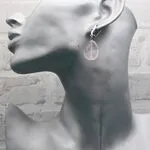 Стильные серьги из серебра и кварца