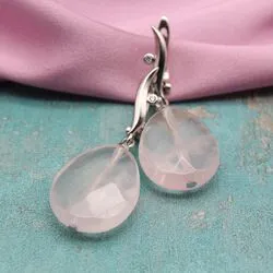 Серьги из розового кварца