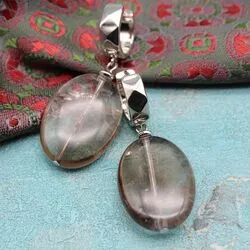Стильные серьги из дымчатого кварца
