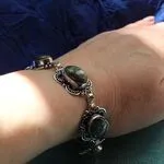 Браслет из лабрадора