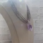Жемчужное колье с подвеской из аметиста