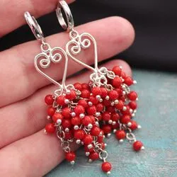 Серьги грозди из красных кораллов