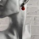 Серьги -гвоздики из сердолика