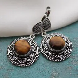 Серьги в этническом стиле из тигрового глаза