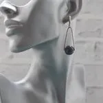 Стильные серьги из синего коралла