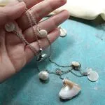 Колье из жемчуга барокко, ракушек