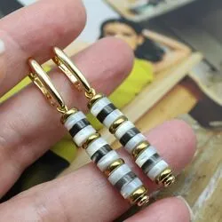 Серьги из ярко розового перламутра