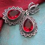 Крупные серьги с гранатами