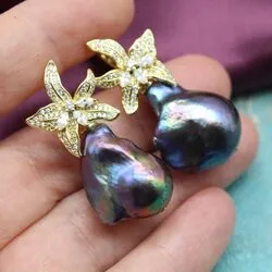 Серьги с крупными барочными жемчужинами