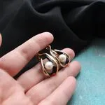 Необычные серьги с жемчугом