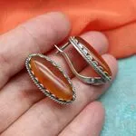 серебряные серьги с сердоликом