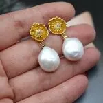 Золотые серьги с барочным жемчугом