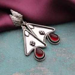 Серьги с гранатами
