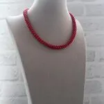 Коралловое ожерелье
