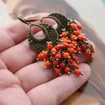Серьги рябина  - грозди из коралла