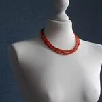 Коралловое ожерелье