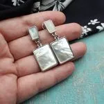 Стильные серьги с перламутром