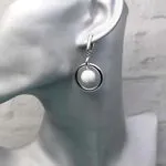 Стильные серьги с серебром и натуральными камнями