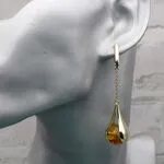 Золотые серьги с янтарем