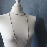 Длинные бусы с гранатом