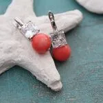 Серьги с розовым кораллом