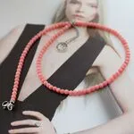 Бусы из розового коралла