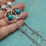 Стильные серьги с натуральными камнями - бирюза