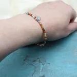 Элегантный браслет с цирконом