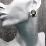 Винтажные серьги с зеленым янтарем