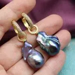 Эксклюзивные серьги с черным жемчугом