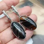 Серьги с темными агатами