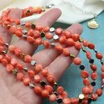 Многрядное ожерелье с кораллами