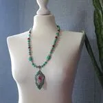 Колье из бирюзы с подвеской
