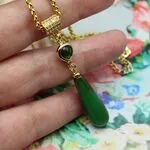 Подвеска с зеленым агатом