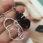 Стильные асимметричные серьги