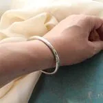 Стильный браслет унисекс
