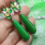 Серьги с зелеными камнями - агат