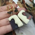 Серьги с кристаллами и необычными элементами