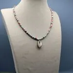 Чокер с ракушкой