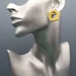 Крупные асимметричные серьги