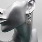Серьги с жемчужными подвесками
