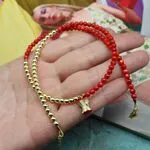 Колье с яблоками