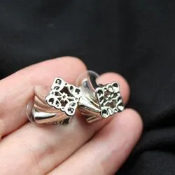 Серьги стильные 