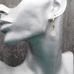 Стильные серьги с розовым кварцем