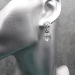Серьги с камнями